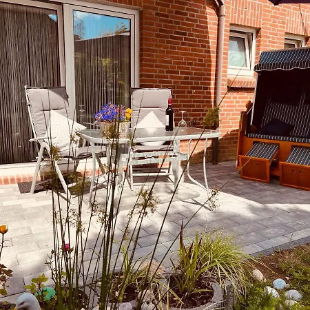 Seelund: Tranquil Garden Apartment Near Baltic Sea Schonhagen  Exterior photo